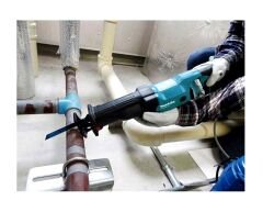 MAKITA KILIÇ TESTERE - TİLKİ KUYRUĞU - M4501KB