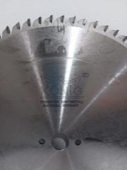KÖNİG 300*3.2*30 Z:72 AHŞAP ELMAS DAİRE TESTERESİ