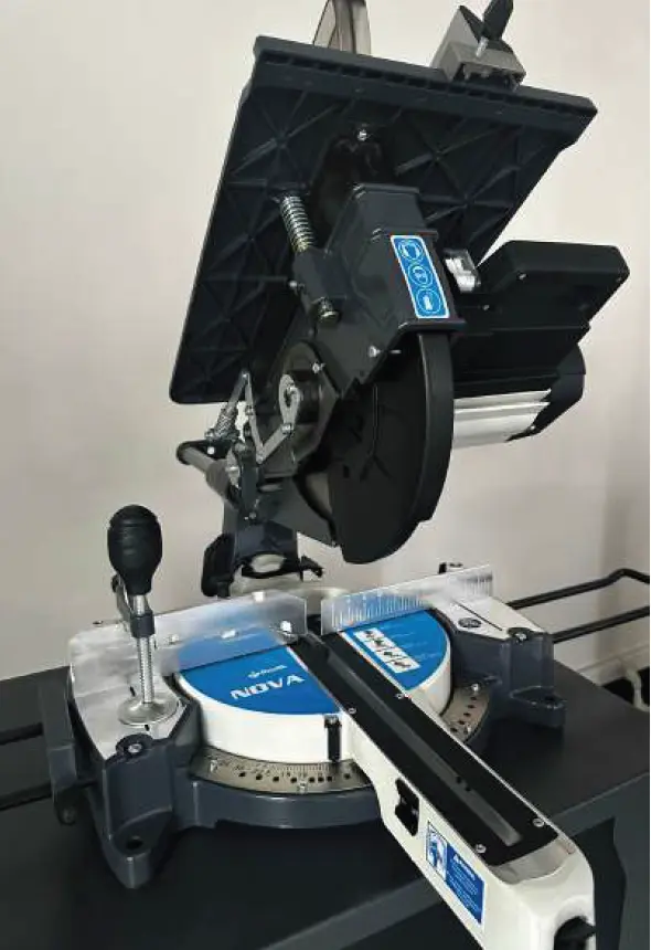 Özçelik Nova Kızaklı 300 mm Gönye Kesim Makinası